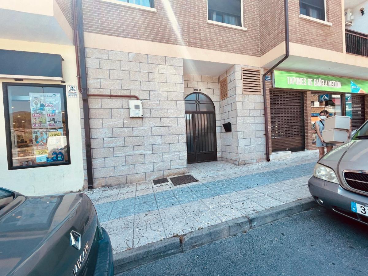 Apartamento Eucalipto Sotillo de la Adrada Exteriör bild