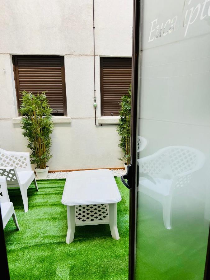 Apartamento Eucalipto Lägenhet Sotillo de la Adrada Exteriör bild